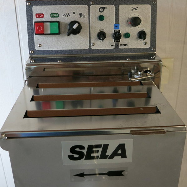 gebrauchte SELA TR 75 W Nudelmaschine Edelstahl mit 1 Teflonmatrize